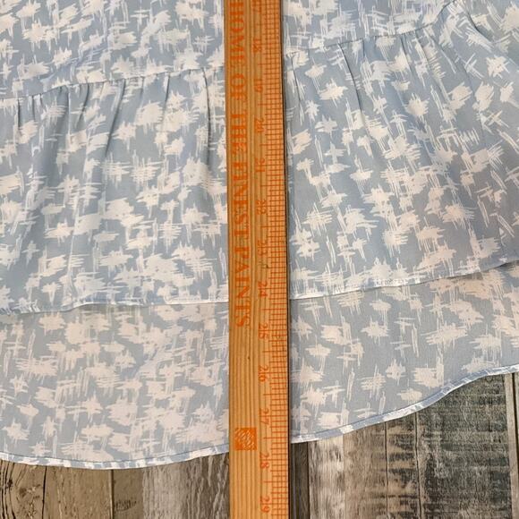 Banana Republic Factory Sleeveless Peplum Top Medium Abstract Flowy Careerwear - Picture 5 of 8